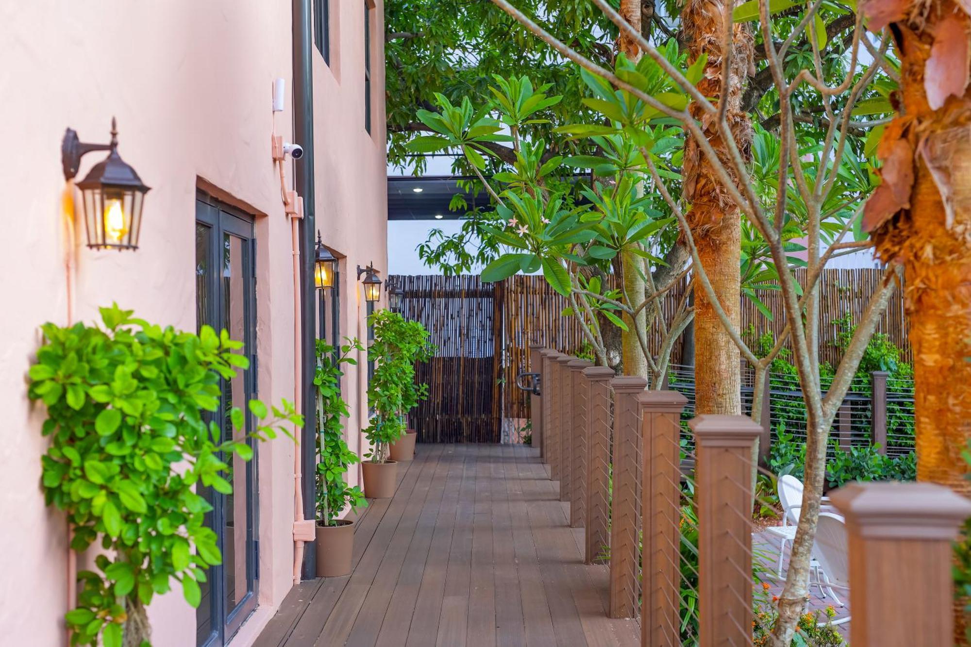 Tower Hotel Little Havana Μαϊάμι Εξωτερικό φωτογραφία